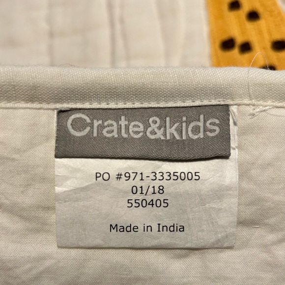 Crate and Barrel Crate Kids Nursery Animals Quilt - Picture 3 of 3